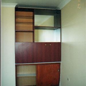 warilla-before-lounge_bookcase