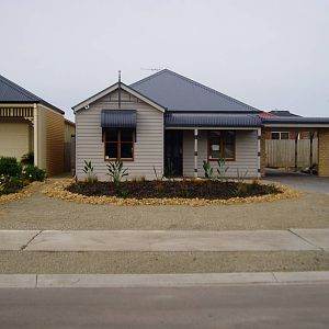 Point Cook - Front Yard Landscaping