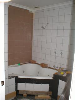 Main Bathroom - partially tiled